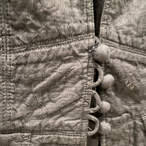 Banana Republic cropped black blazer - Picture 2 of 3